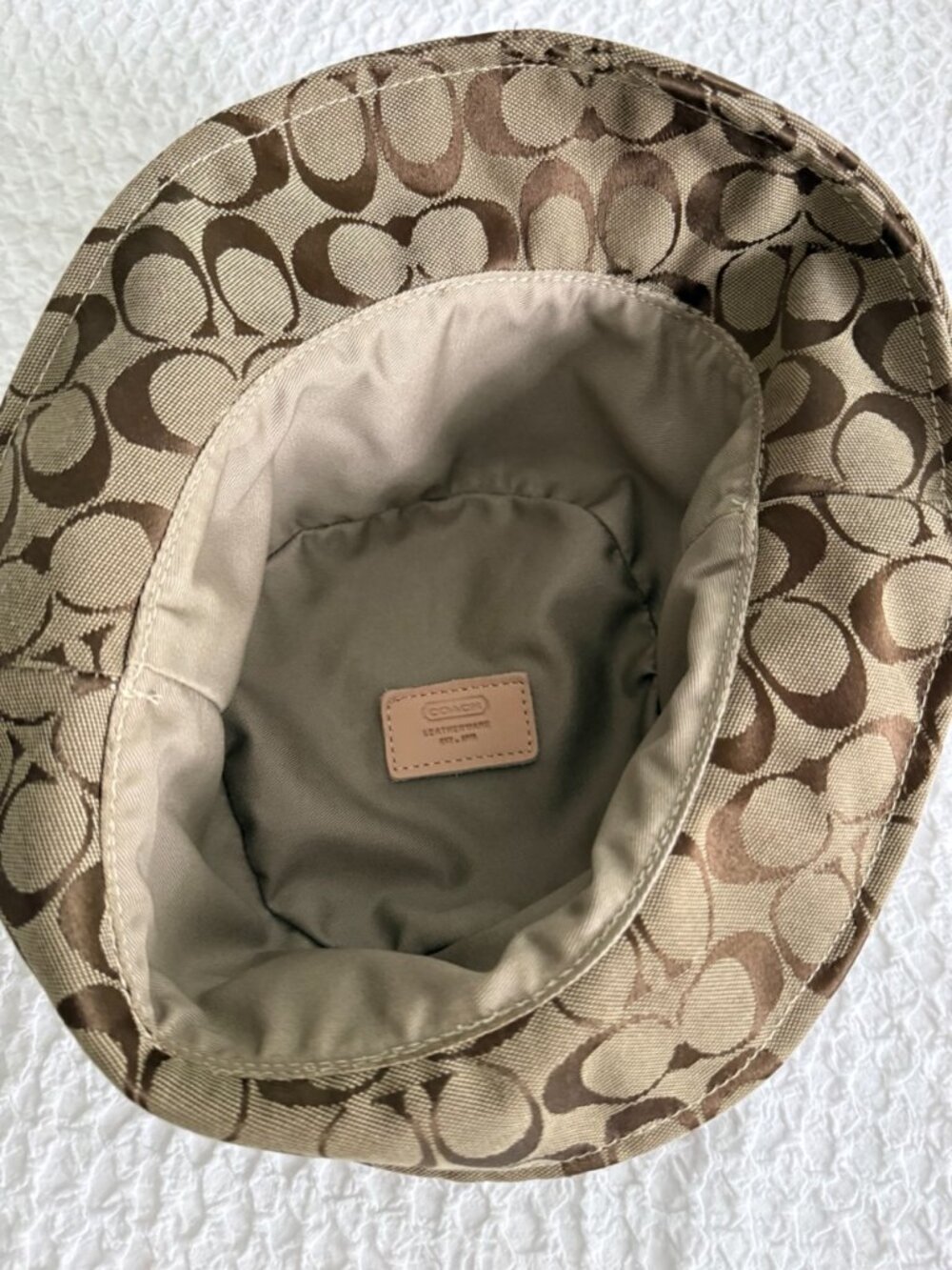 Vintage Coach Signature Jacquard Bucket Hat with classic brown mono - Picture 4 of 4